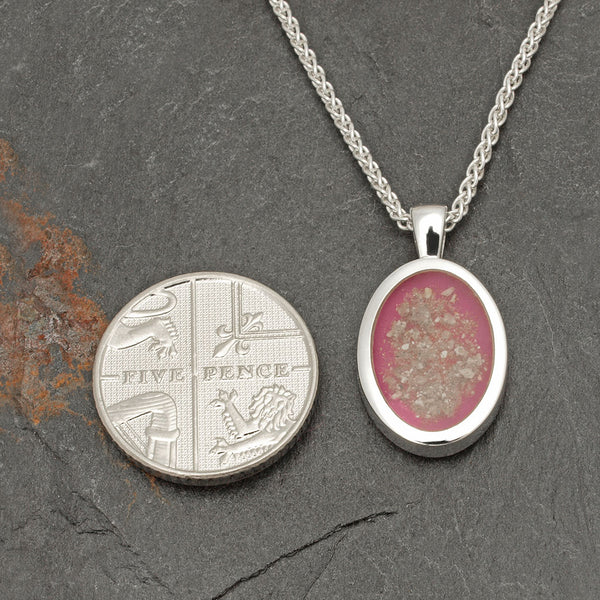 Oval shape resin pendant 21 x 12mm